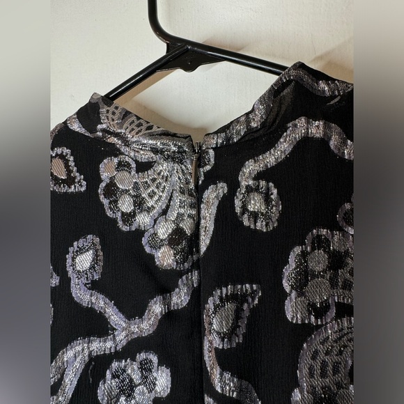 Rebecca Taylor Silk Blend Black Silver Lurex Metallic Bell Sleeve Blouse Size 8 - Picture 12 of 17